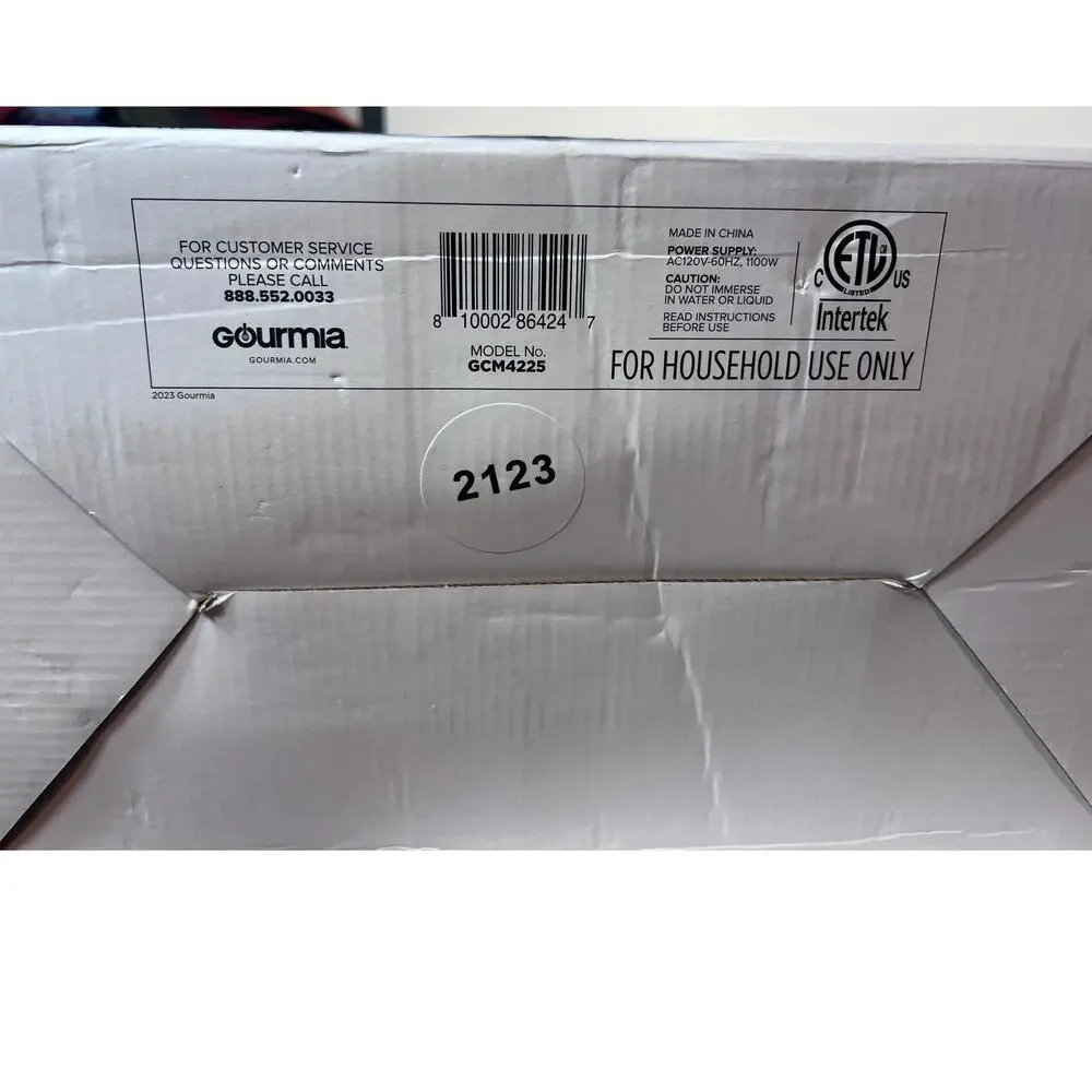 Gourmia Espresso Maker 15 Bar Pump Single Or Double Shots Model No. GCM4225 NEW